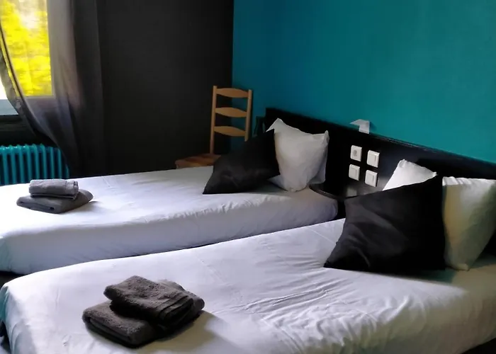 Logis Hotel Auberge De L'Etang